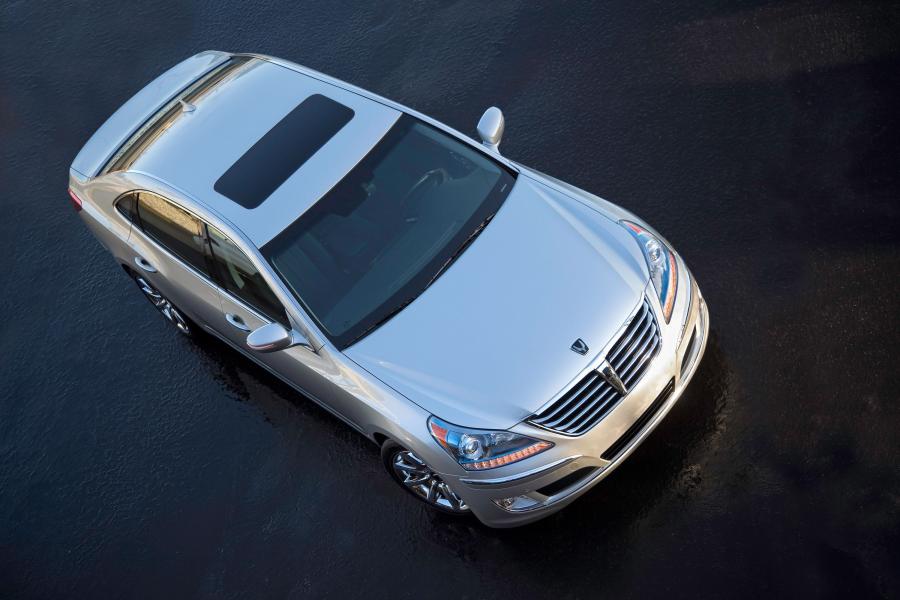  Hyundai Equus 2011 года  (фото 13 из 21)